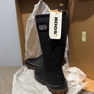 BOGS Black Patterned Boots